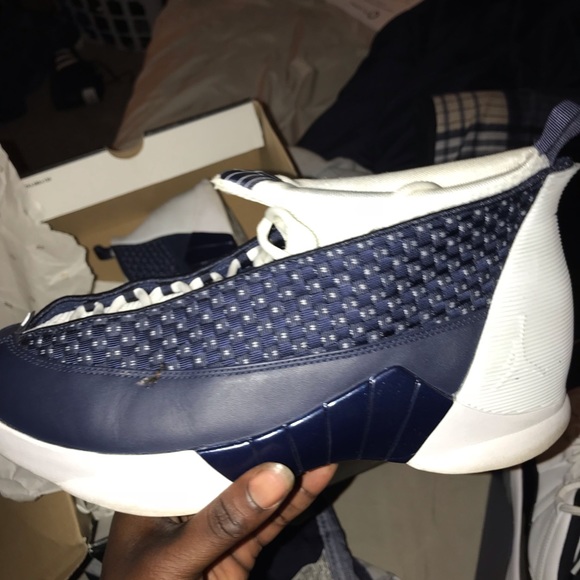 Retro 15 Jordan - Picture 3 of 5